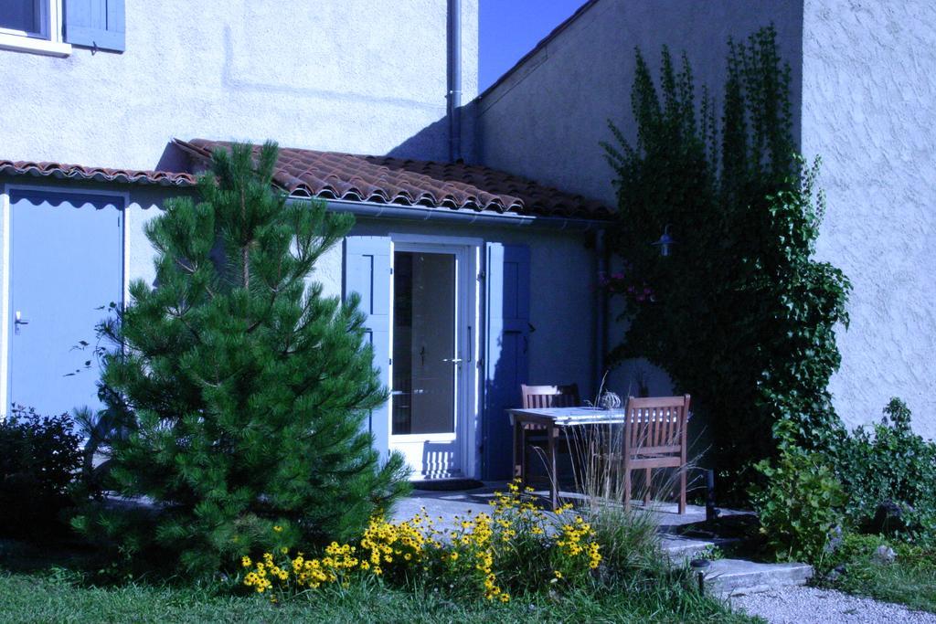 Ferienwohnung Le Mas De Saint-Ferréol Studio Menglon Exterior foto